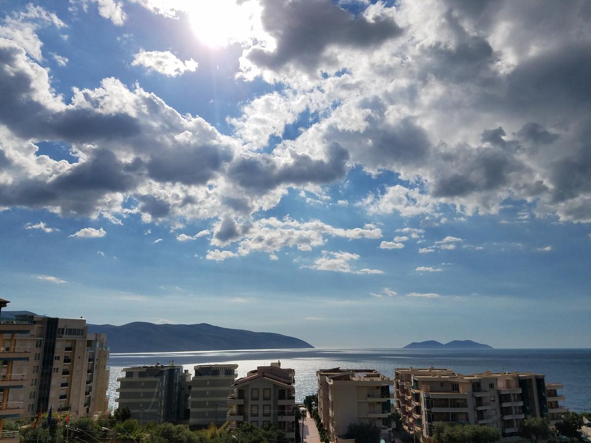 Sunset Hotel Roza Vlore Exterior photo